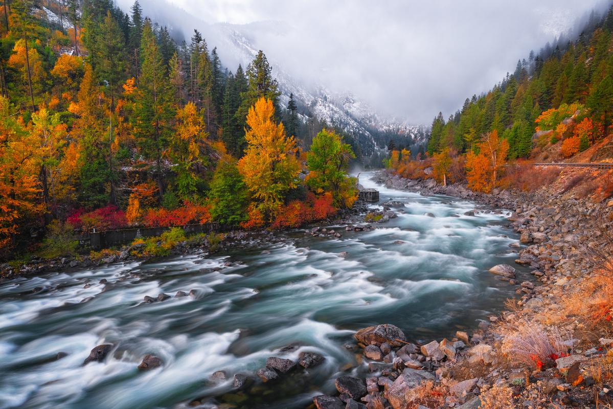 leavenworth nature photography art river mountains snow fall