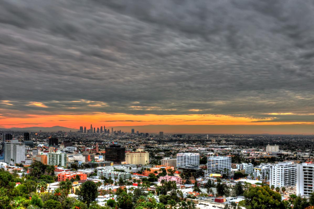 artwork by jongas hollywood at dusk city skyline